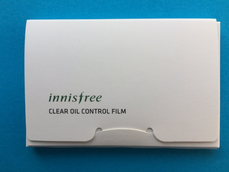 Giấy Film Thấm Dầu Kiểm Soát Bã Nhờn Innisfree Clear Oil Control Film (50 miếng)
